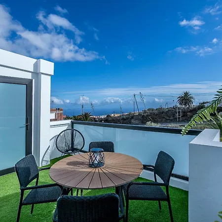 Modern Attic Escape With Peaceful Terrace Apartment Santa Cruz de Tenerife
