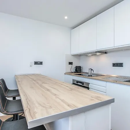 Modern Attic Escape With Peaceful Terrace * Santa Cruz de Tenerife