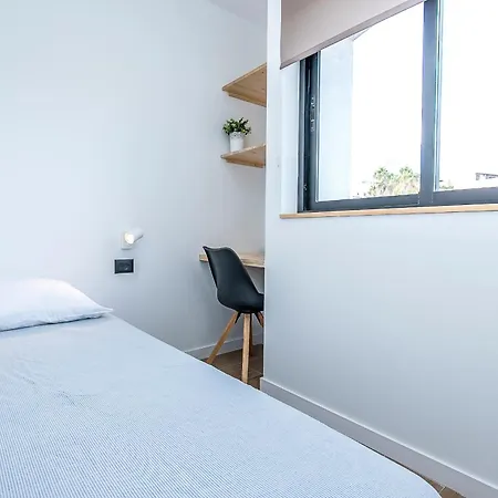 Апартаменты Lea Modern Attic Escape With Peaceful Terrace *